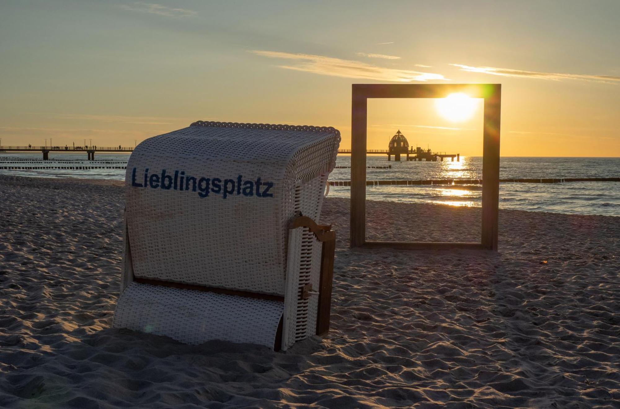 Kleine Freiheit An Der Seebruecke Zingst Exteriör bild